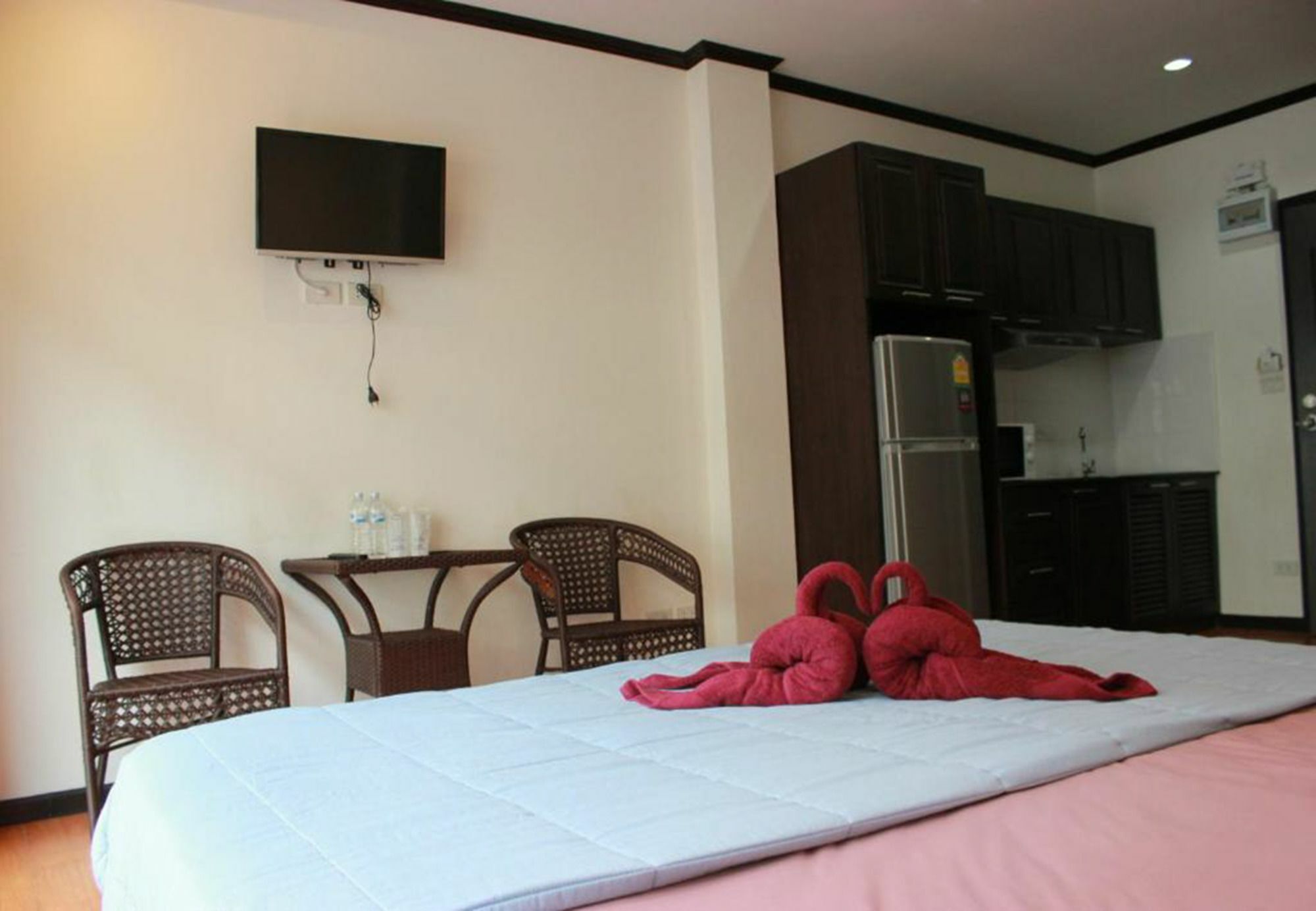K&J Apartment Bannongtabek Kültér fotó