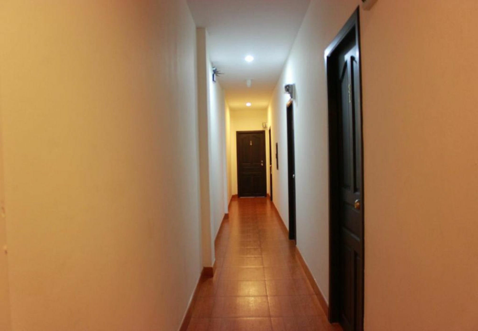 K&J Apartment Bannongtabek Kültér fotó